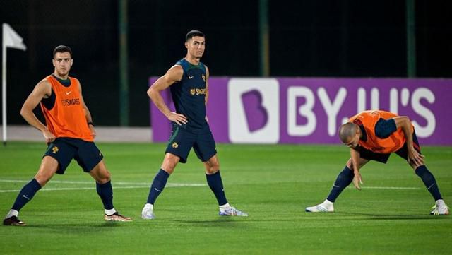 国产日韩精品一区二区在线观看播放